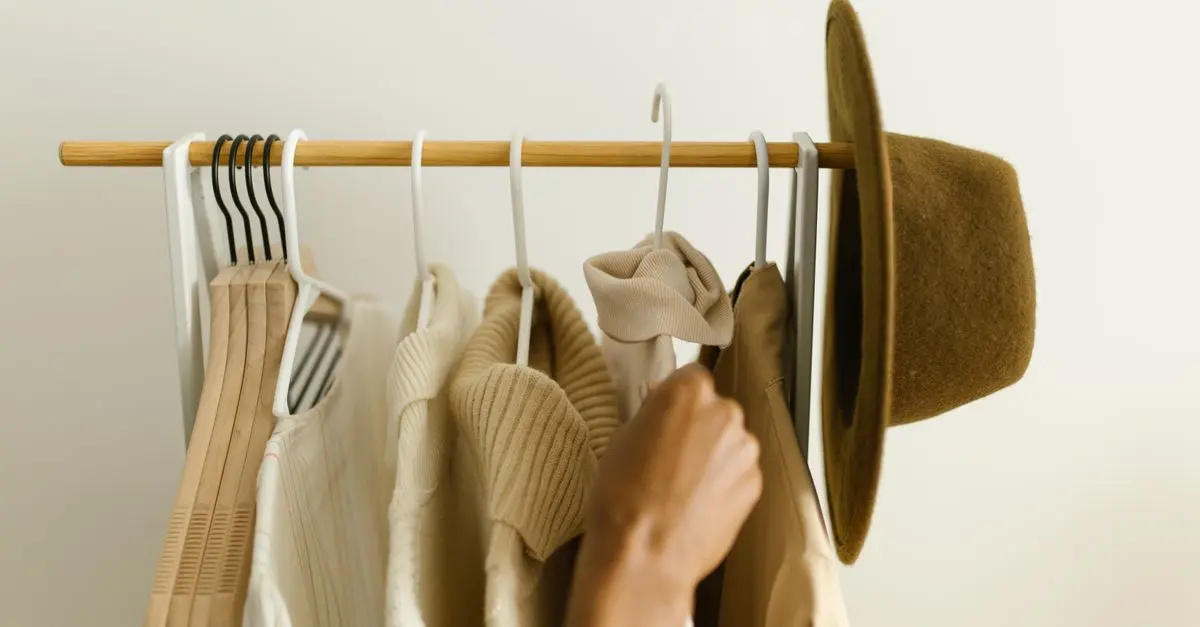Comment adopter le style minimaliste dans votre garde-robe ?